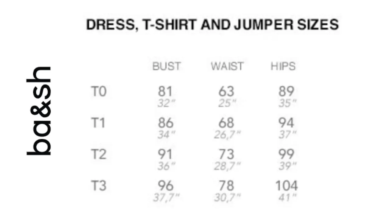 Basem Short Sleeve V-Neck Sweater In Beige
