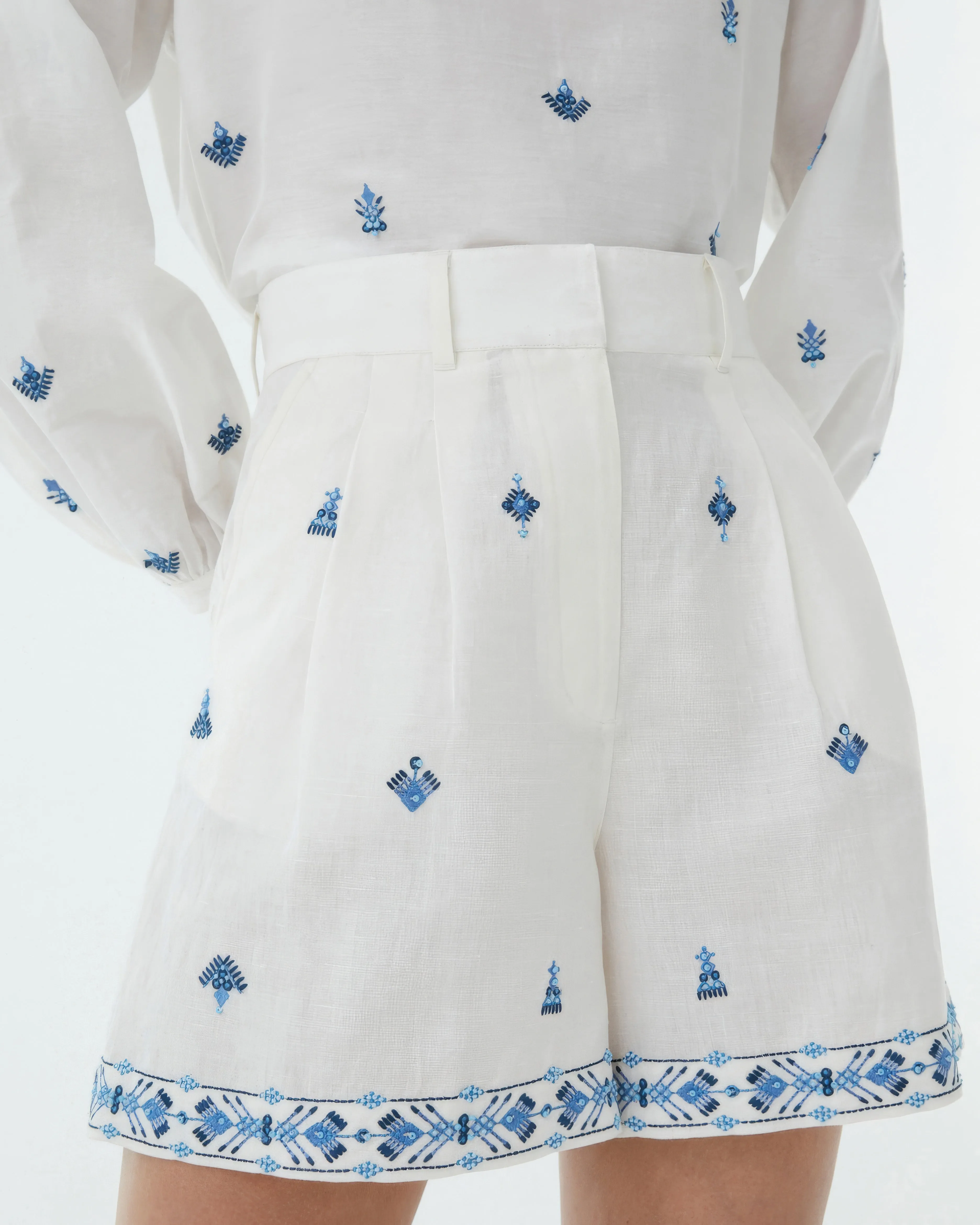 Beatrice Shorts with Astragal Embroidery