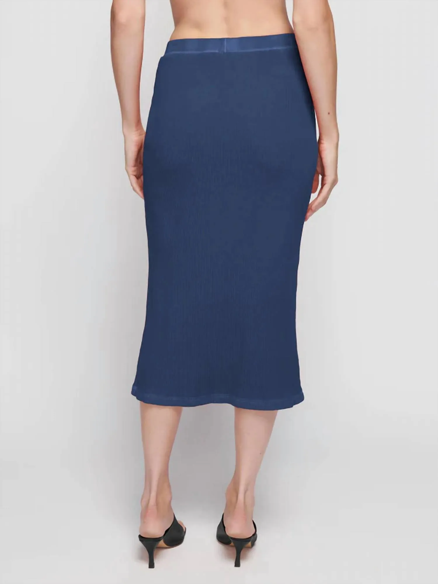 Cala Button Skirt In Denim