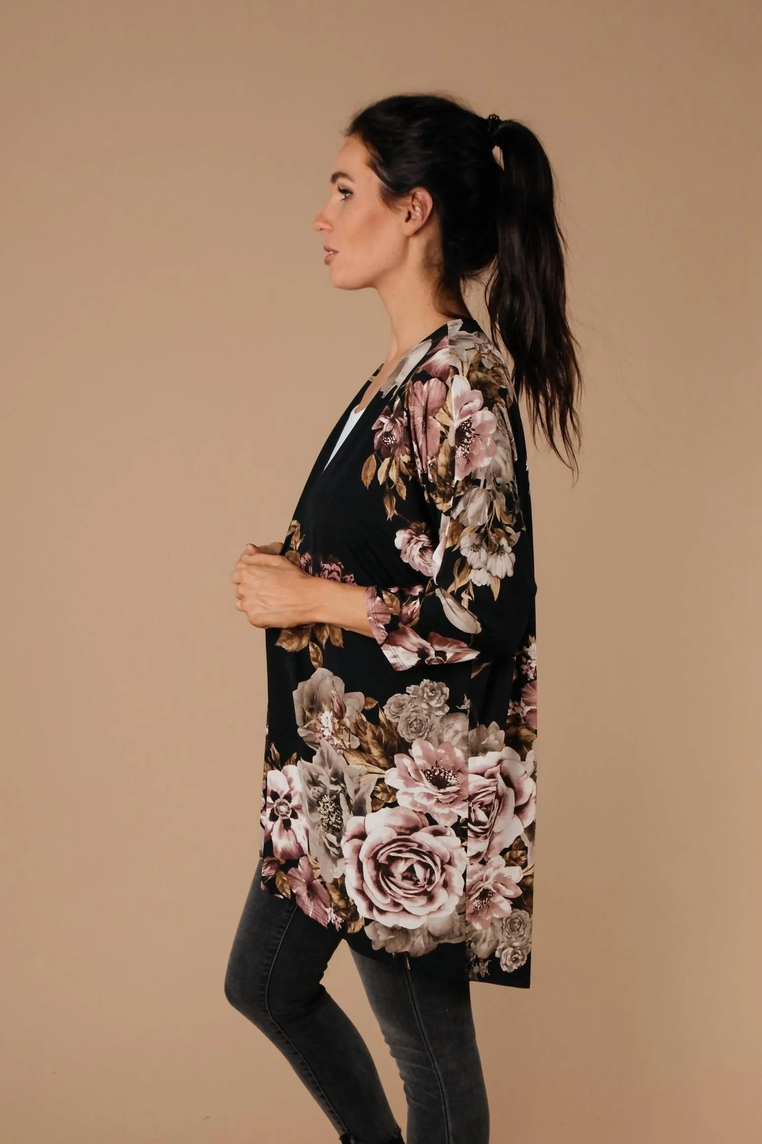 Dora Floral Cardigan In Black