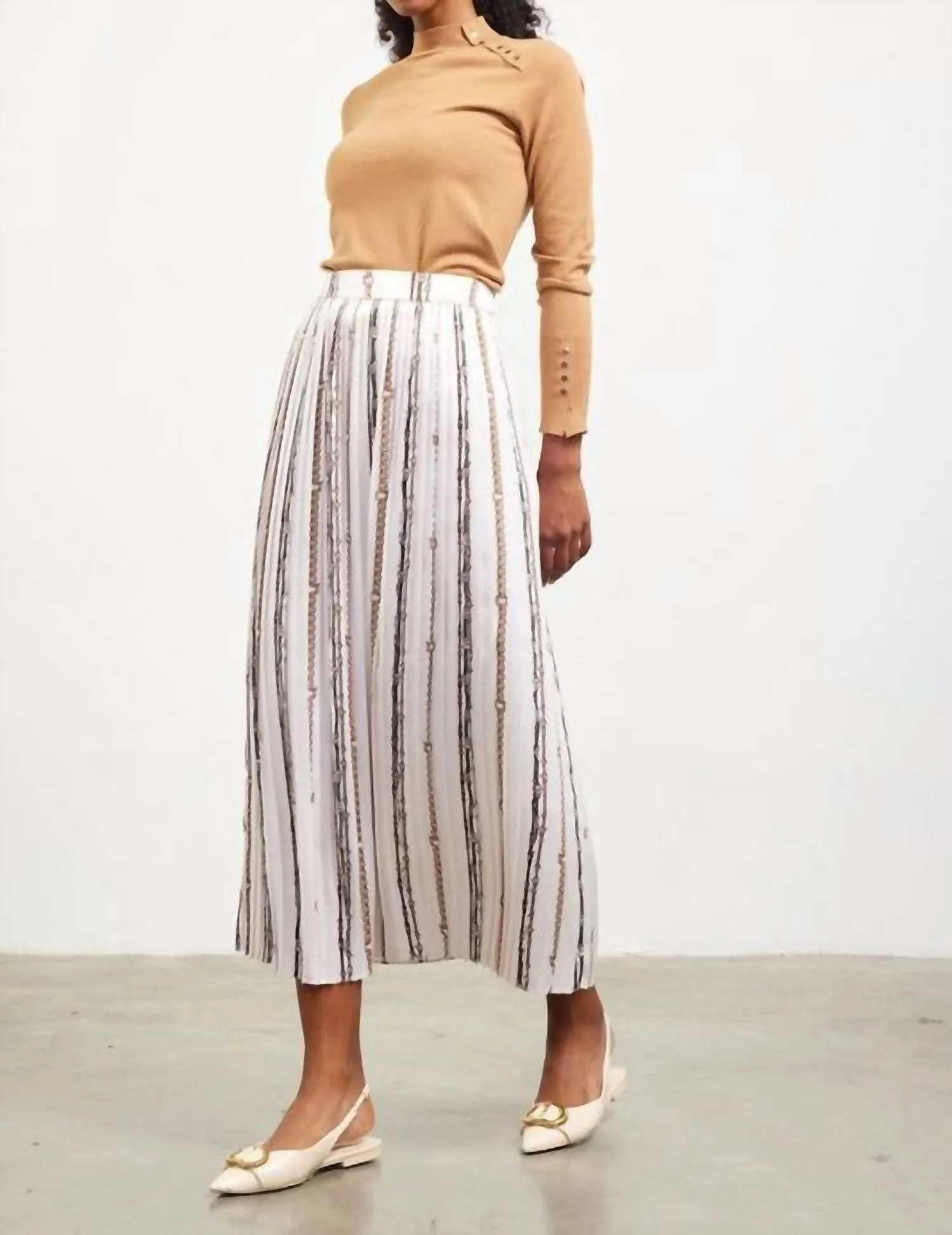 Elastic Waistband Pleated Skirt In Ivory/multi