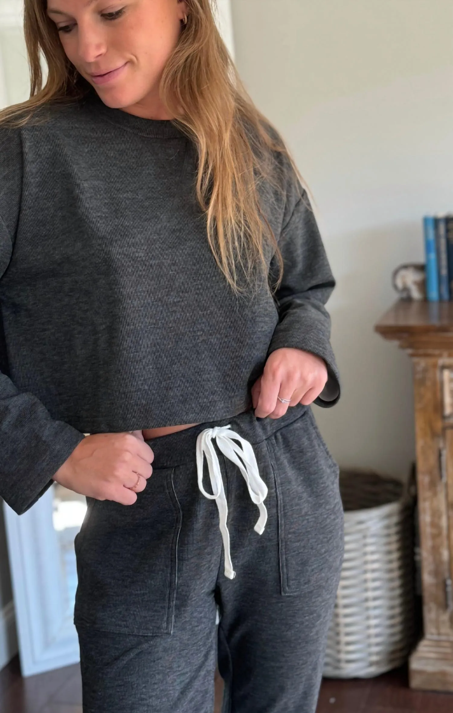 Everyday Drop Shoulder Pullover Top In Dark Grey