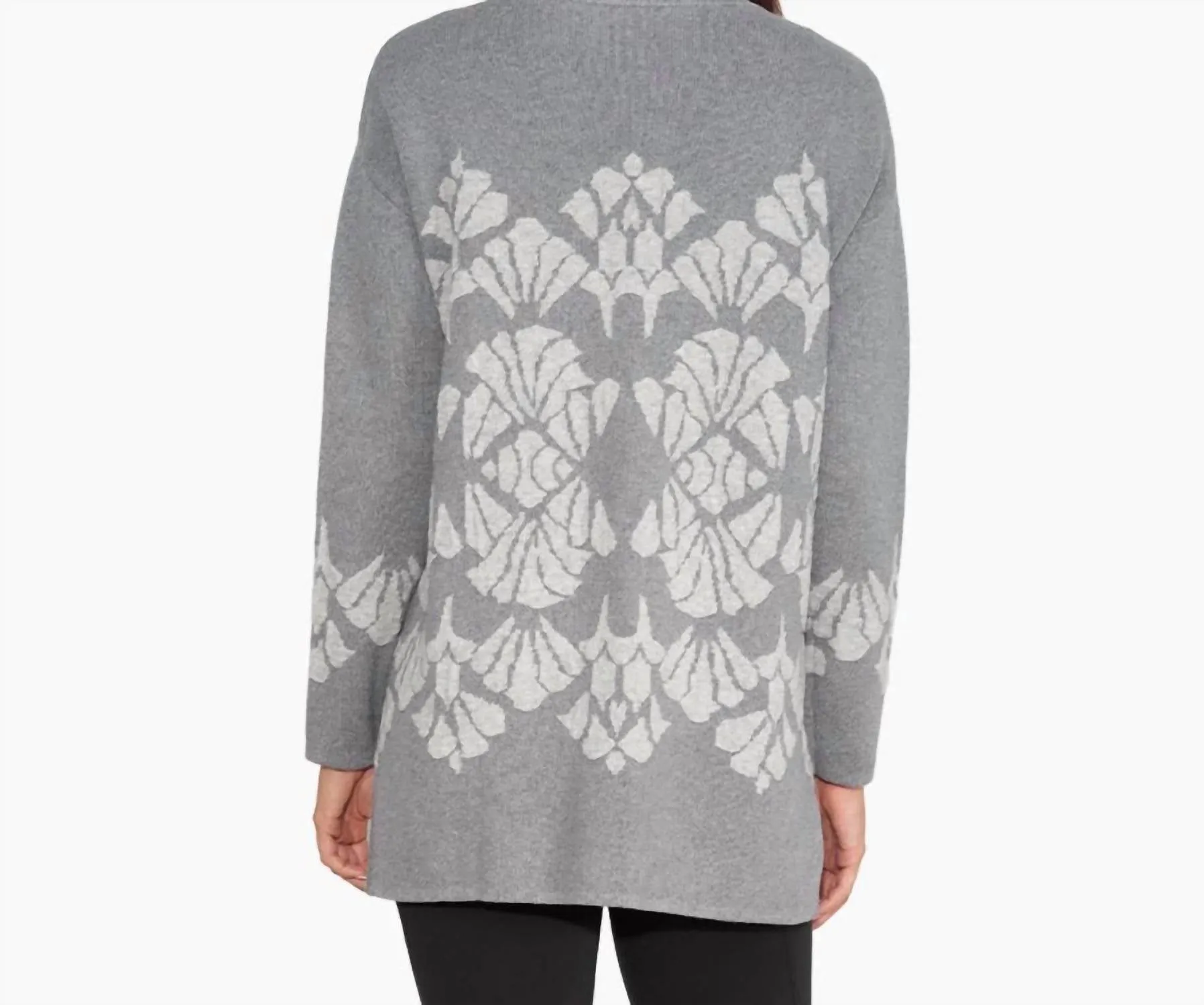 Eye Candy Sweater In Dark Gray/ Light Gray