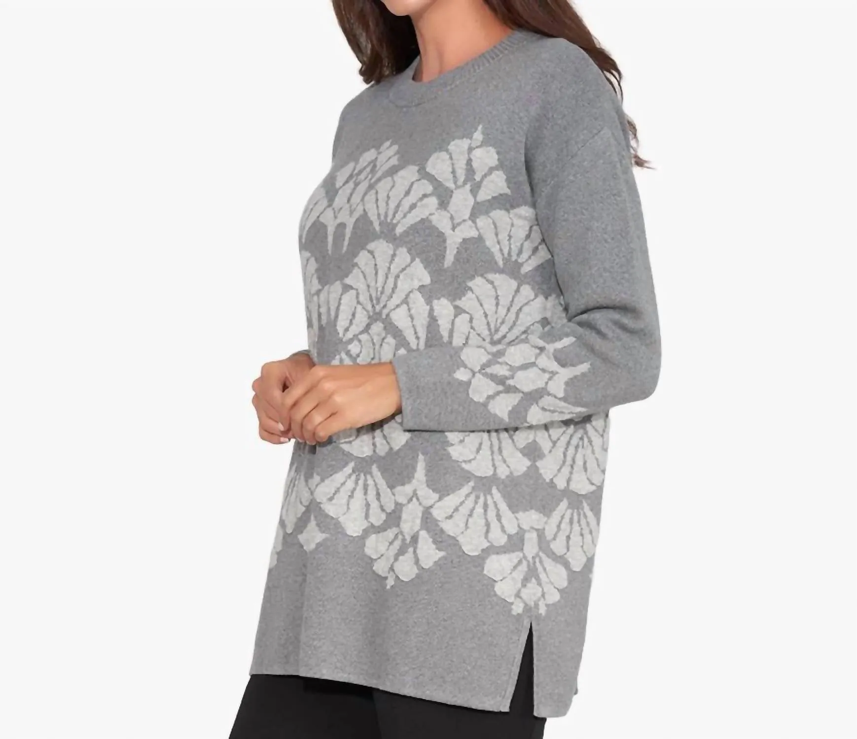 Eye Candy Sweater In Dark Gray/ Light Gray