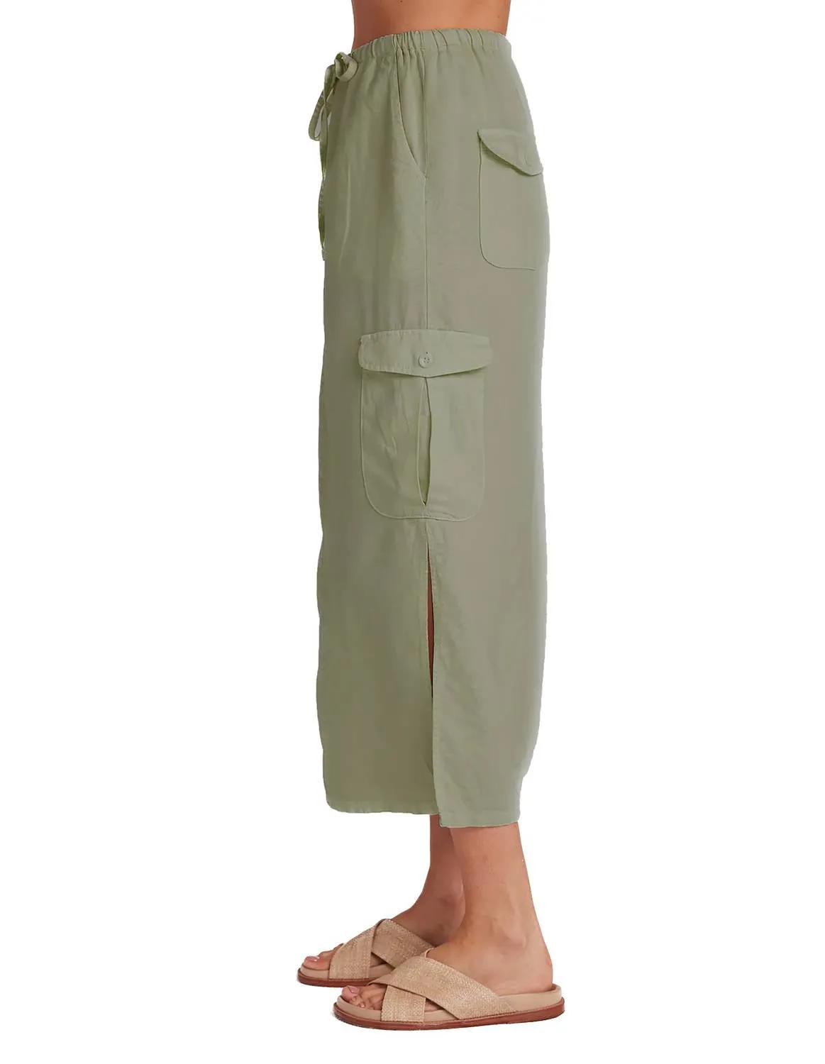Goldie Pocket Cargo Long Skirt In Khaki Army
