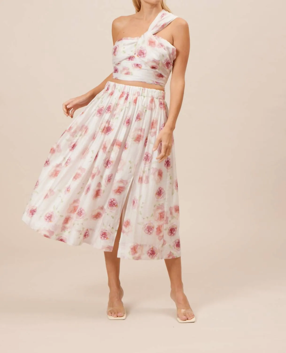 La Jolla Pleated Floral Skirt In White/ Pink