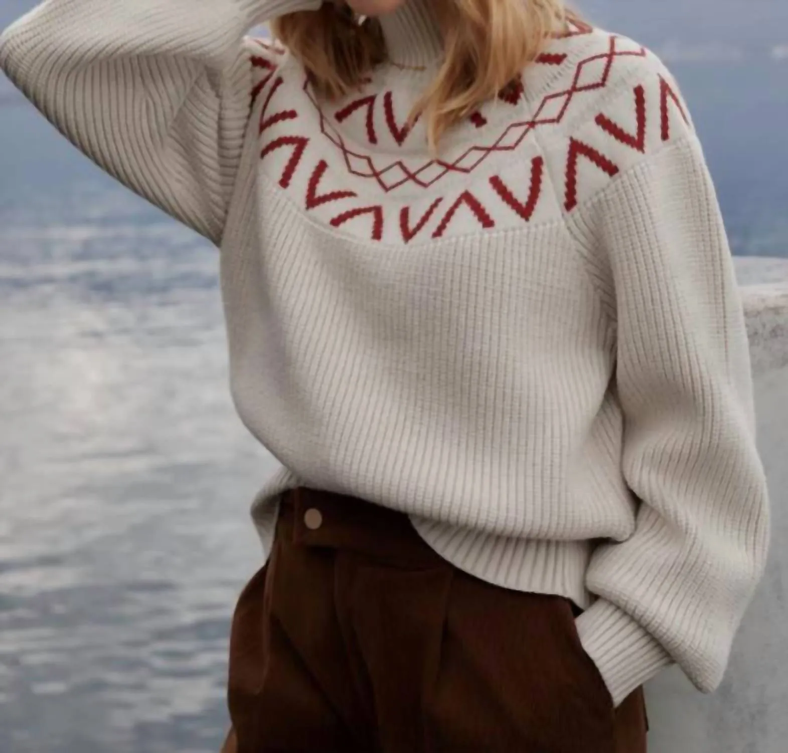 Marcie Fairisle Yoke Knit In Silver Birch
