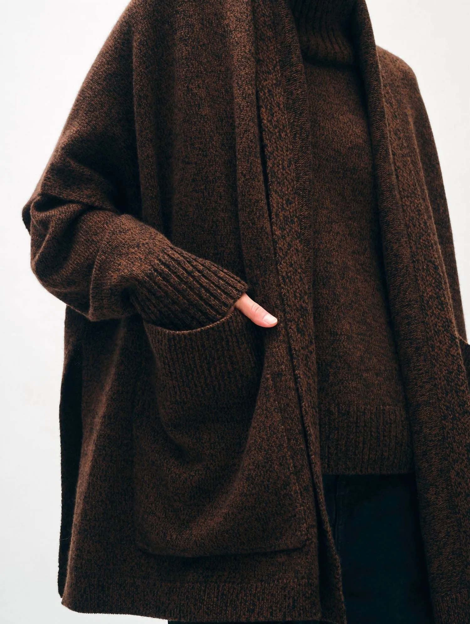 Merino Cashmere Open Poncho In Umber/black Marl
