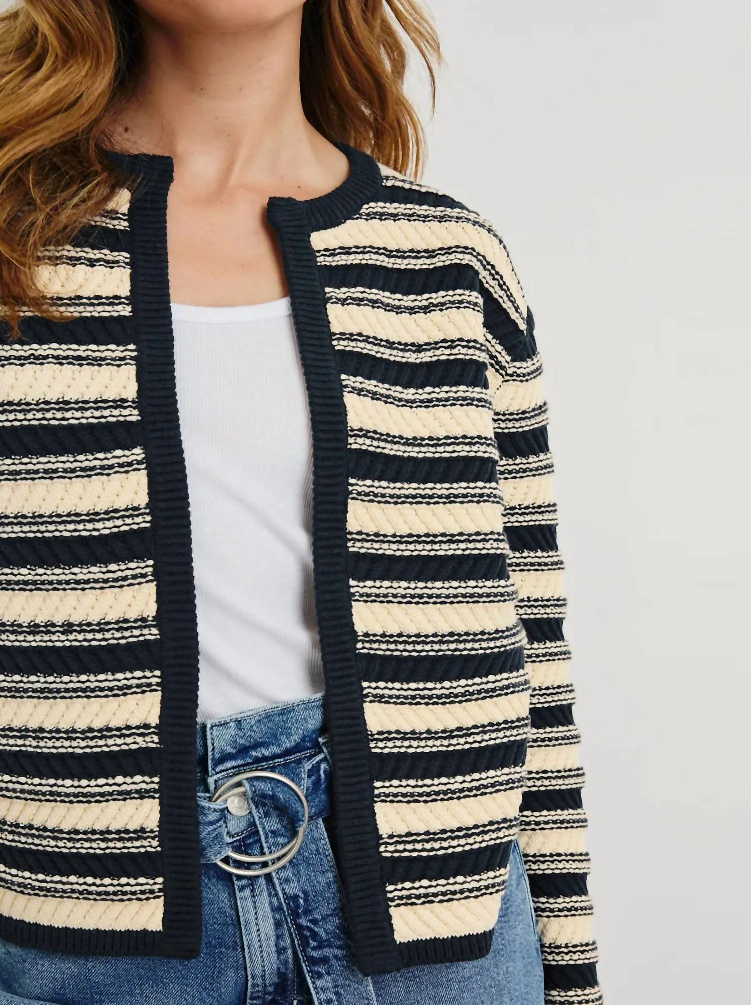 Nelly Cardigan In Navy // Oat