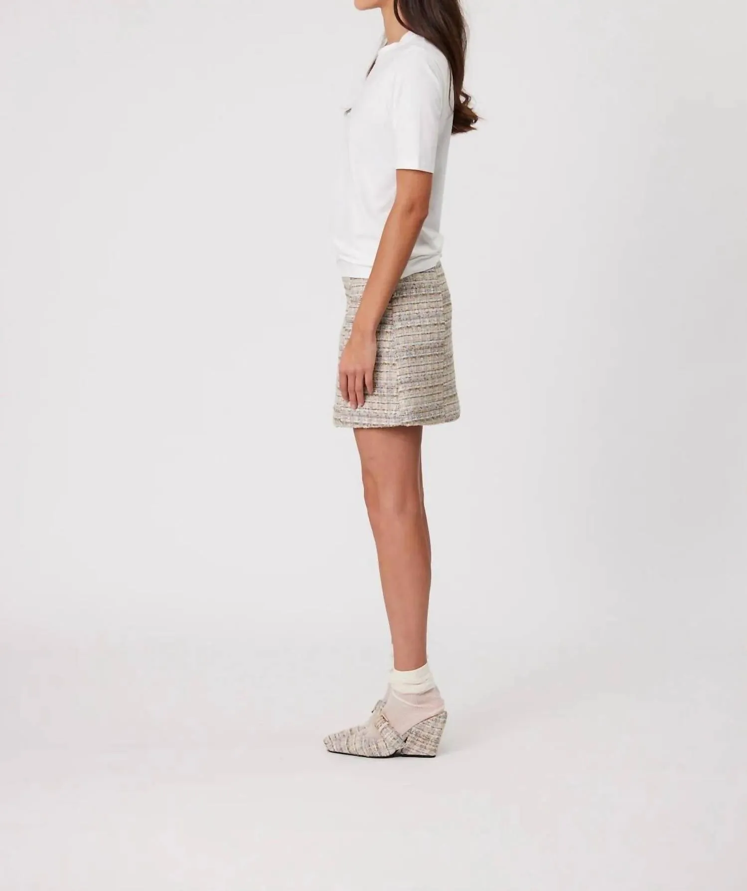 Nola Mid Rise Mini Skirt In Oat Tweed