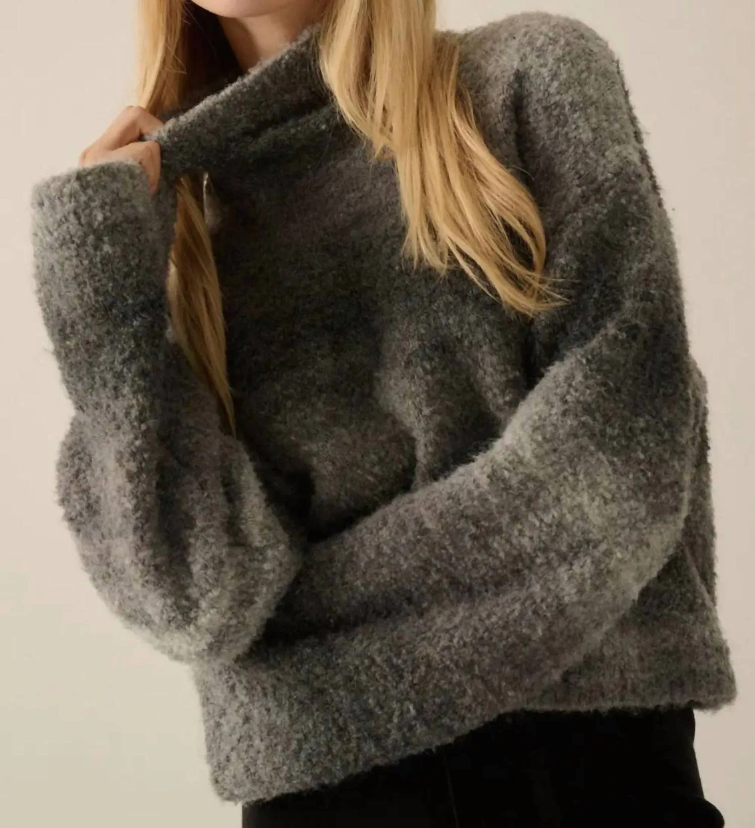 Ombr Striped Knit Sweater In Charcoal