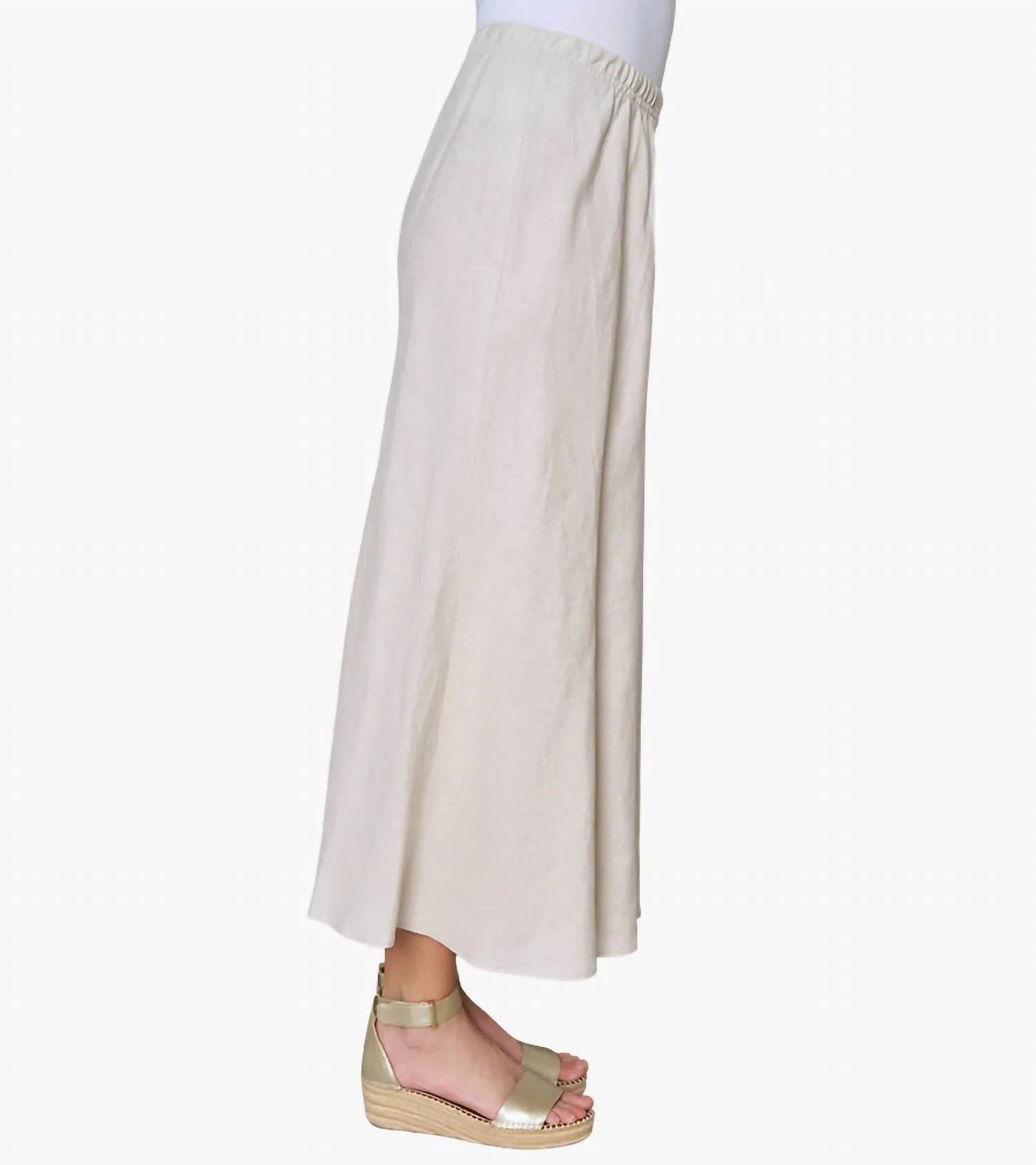 On The Move Skirt In Flax