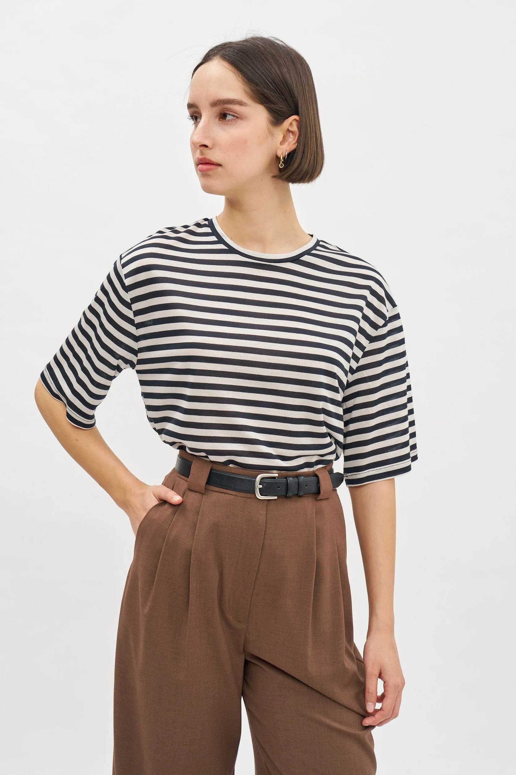 Oversized T Stripes Black-Beige