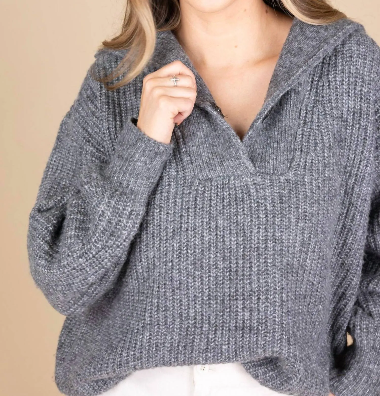 Sawyer Collared Sweater In Grey