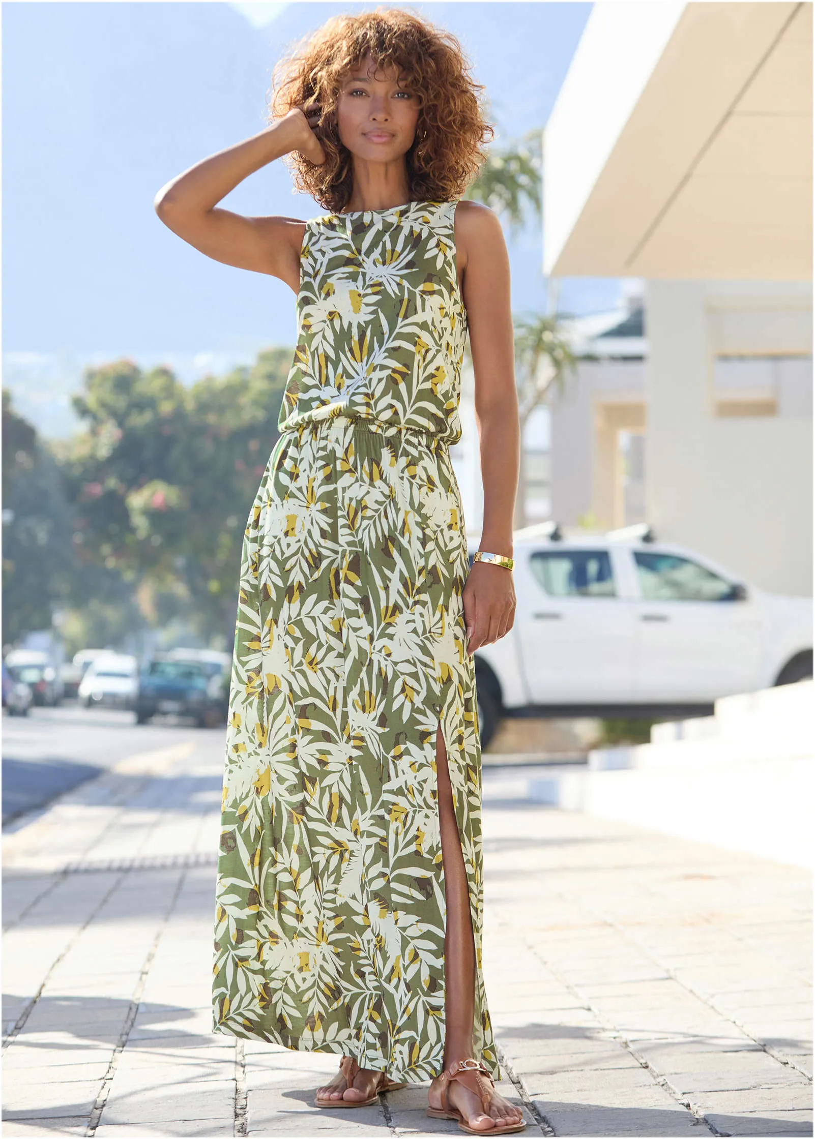 Sleeveless Floral Maxi Dres - Green Multi